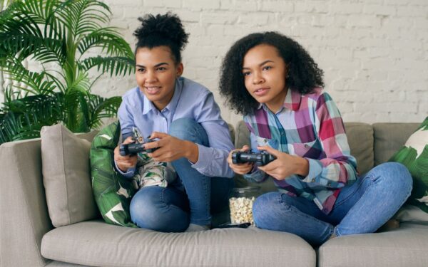 Managing your online profile in games: keep your real life separate