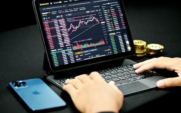 Protecting your account on item and skin marketplaces