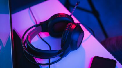 Staying calm and in control: dealing with harassment in game voice and text chat