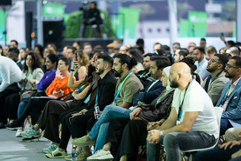 Mobile esports arena