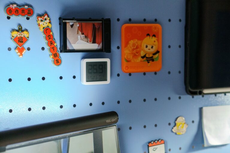 Wall mounted gaming