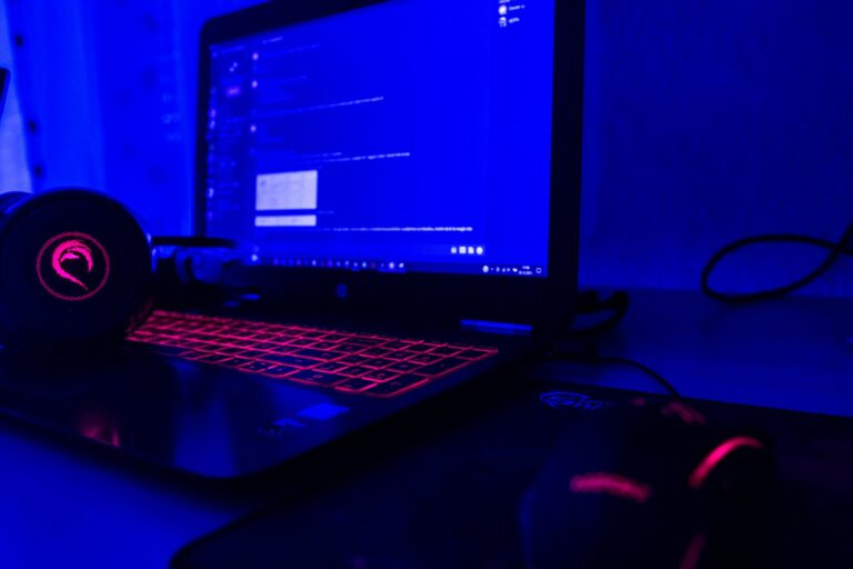 Gaming laptop temperature monitoring software screen