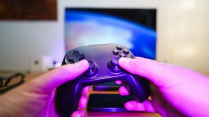 Microsoft expands Xbox Cloud Gaming to more smart TVs and laptops without a console