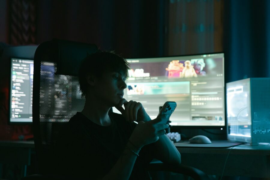 Recognising reporting gaming