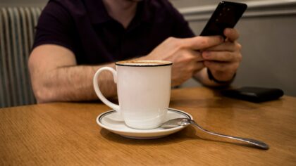 Best mobile games for short breaks when you only have 5–10 minutes