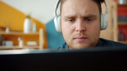 Choosing safe usernames in online games without giving away your real life