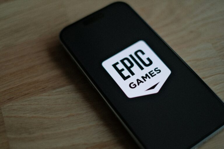 Mobile game screenshots