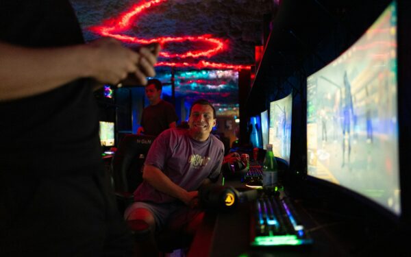 How promotion and relegation systems keep esports leagues competitive