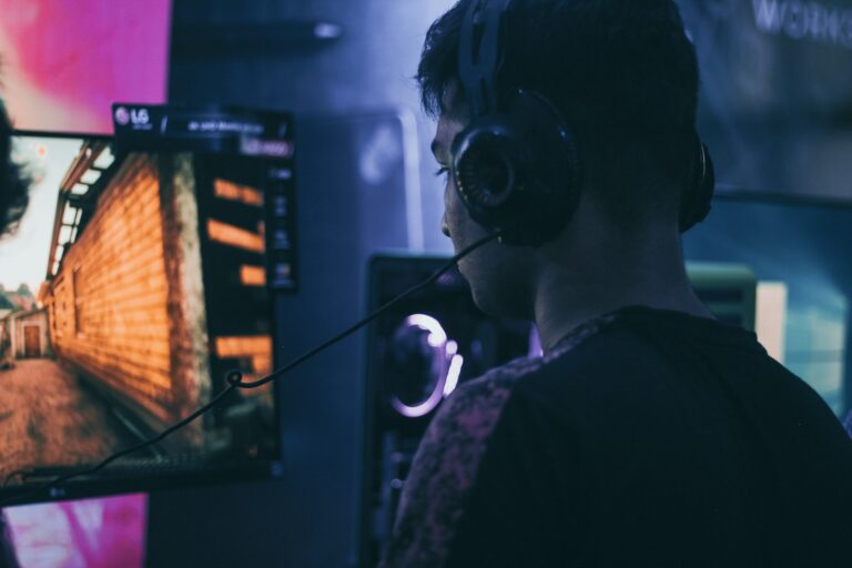Gamer practicing aim