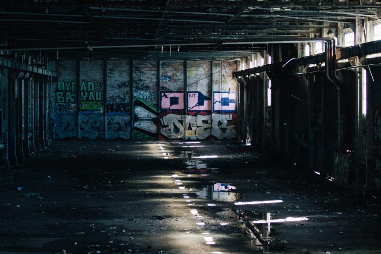Player looting abandoned