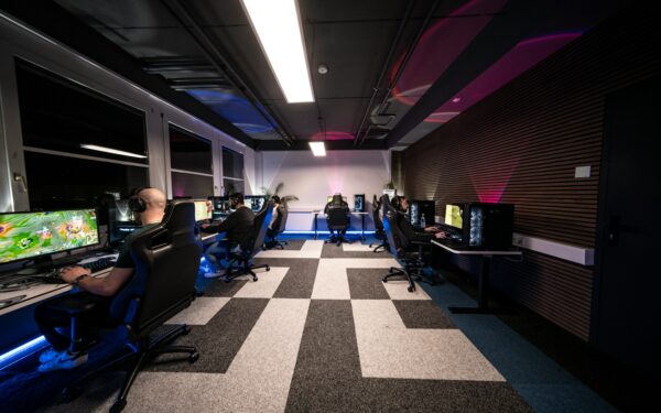 How university esports programs are creating new paths into the gaming industry