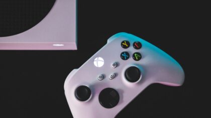 Microsoft announces new modular Xbox controller for PC and console competitive players