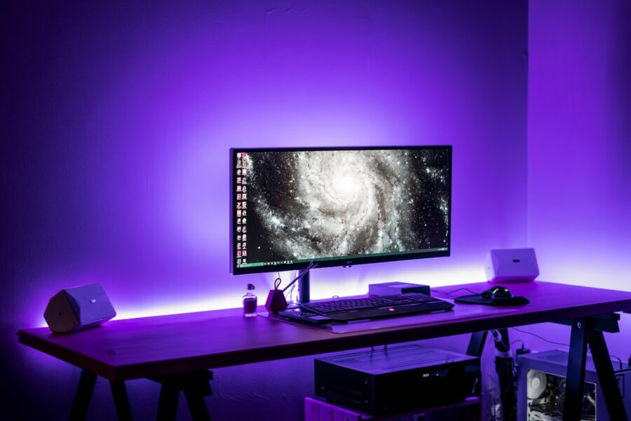 Teen gamer desk